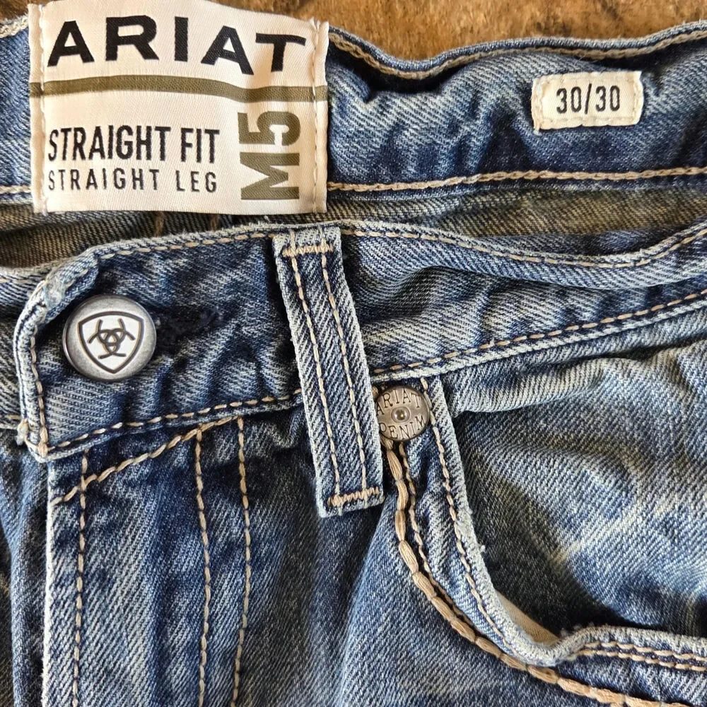 ARIAT M5 Straight leg straight fit jeans mens size 30X30